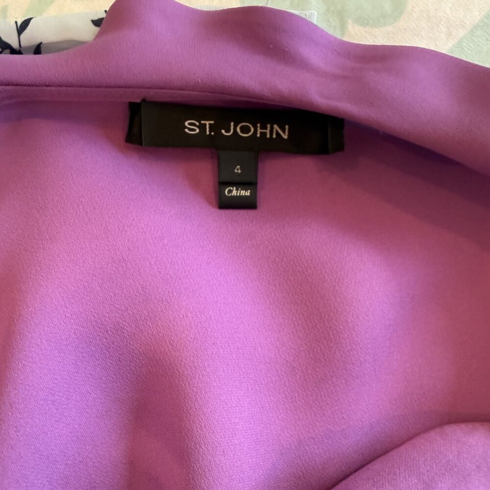 ST JOHN COLLECTION - Picture 8 of 8